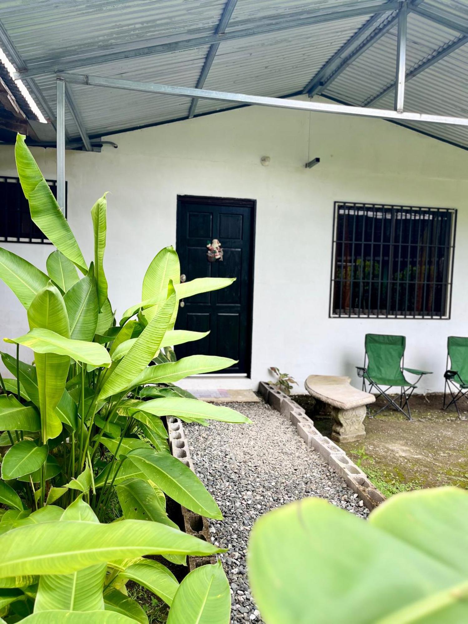 Апартаменты Corcovado House With Ac Пуэрто-Хименес Экстерьер фото
